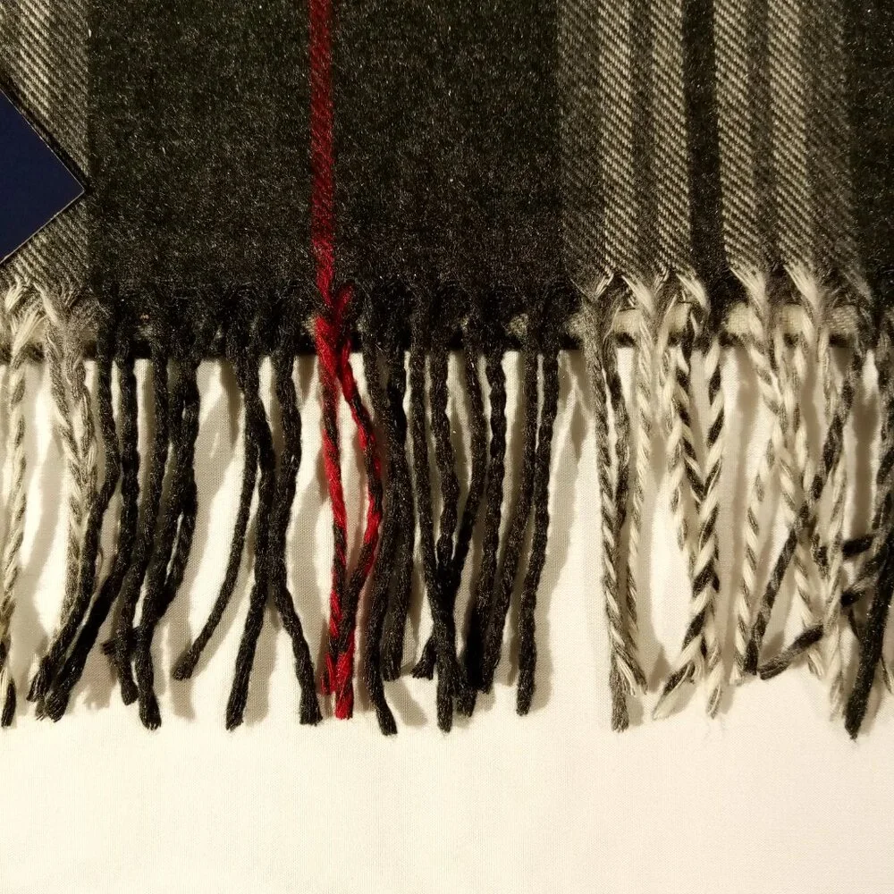 Roundtree & Yorke Scarf/Muffler Lot of 2 Charcoal Gray Taupe Acrylic NWT